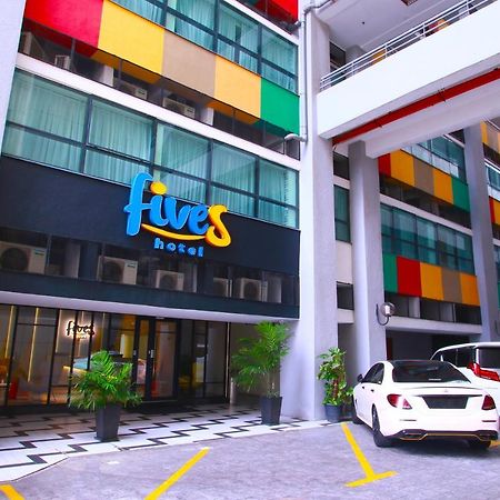 Fives Hotel Dnp Johor Bahru Esterno foto