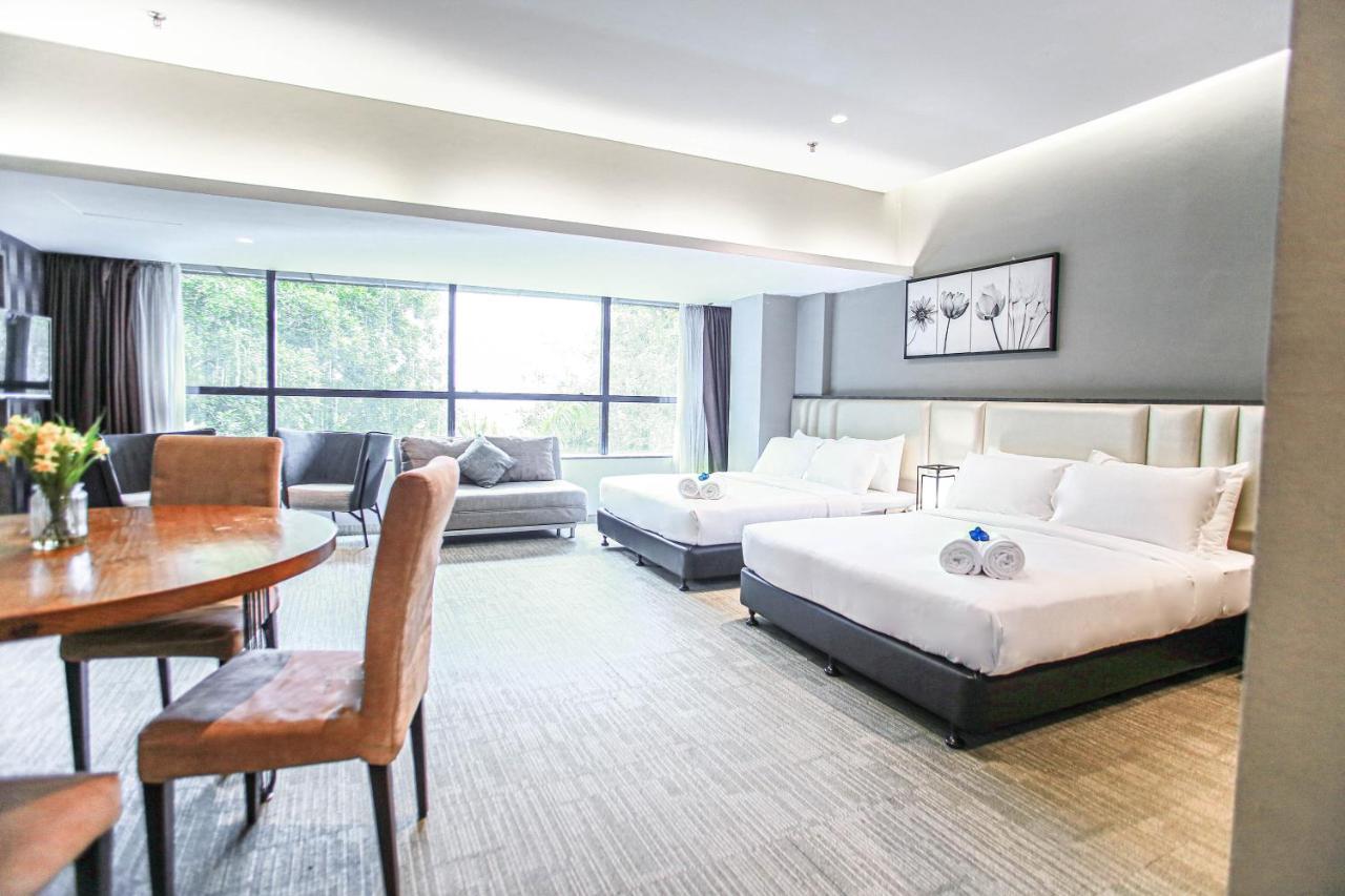 Fives Hotel Dnp Johor Bahru Esterno foto